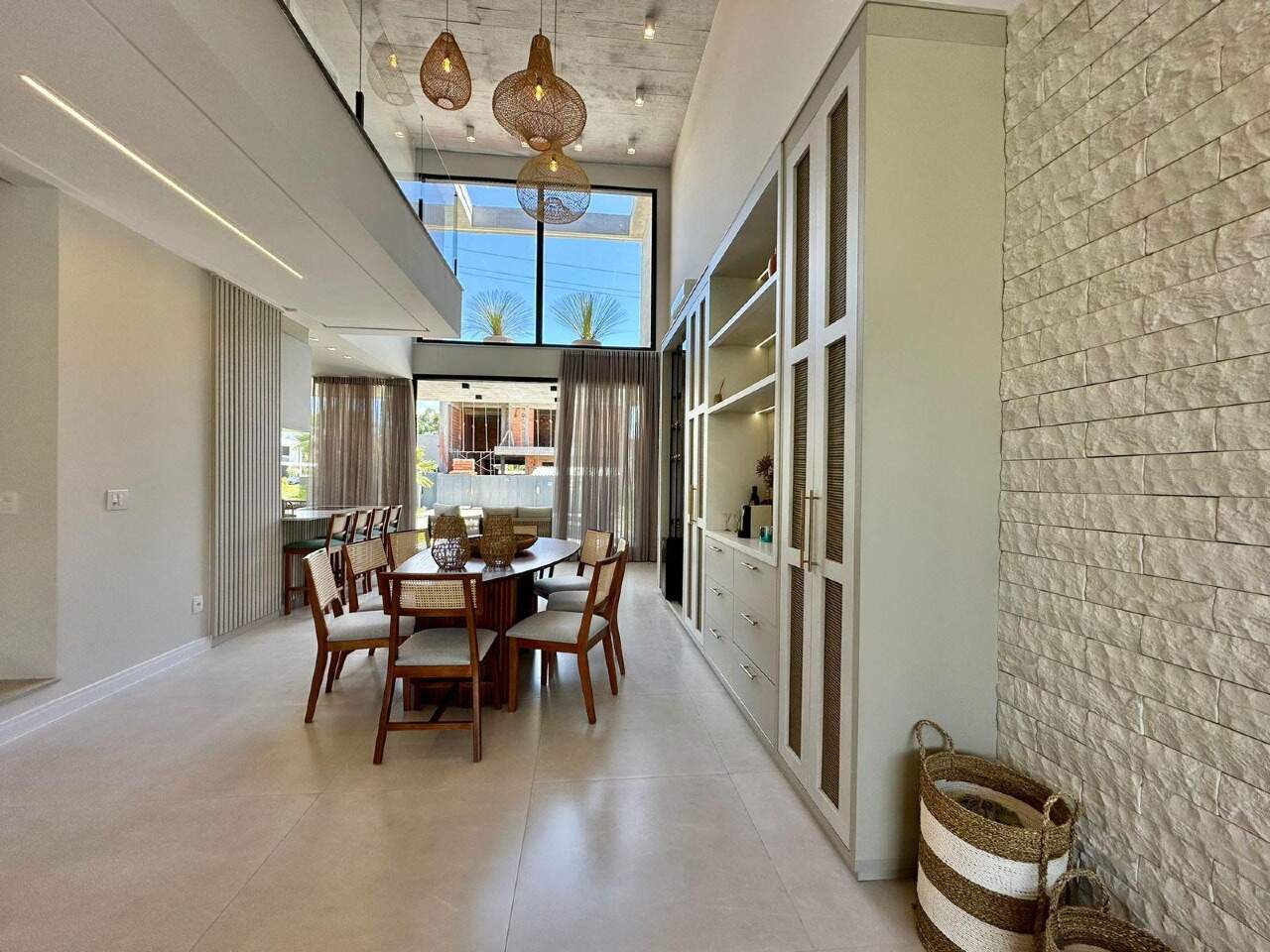 Casa em Condomínio à venda no Centro: 