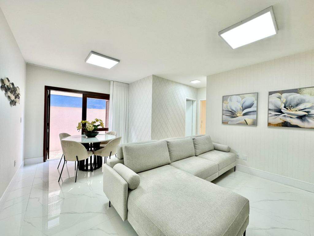 Apartamento à venda no Zona Nova: 