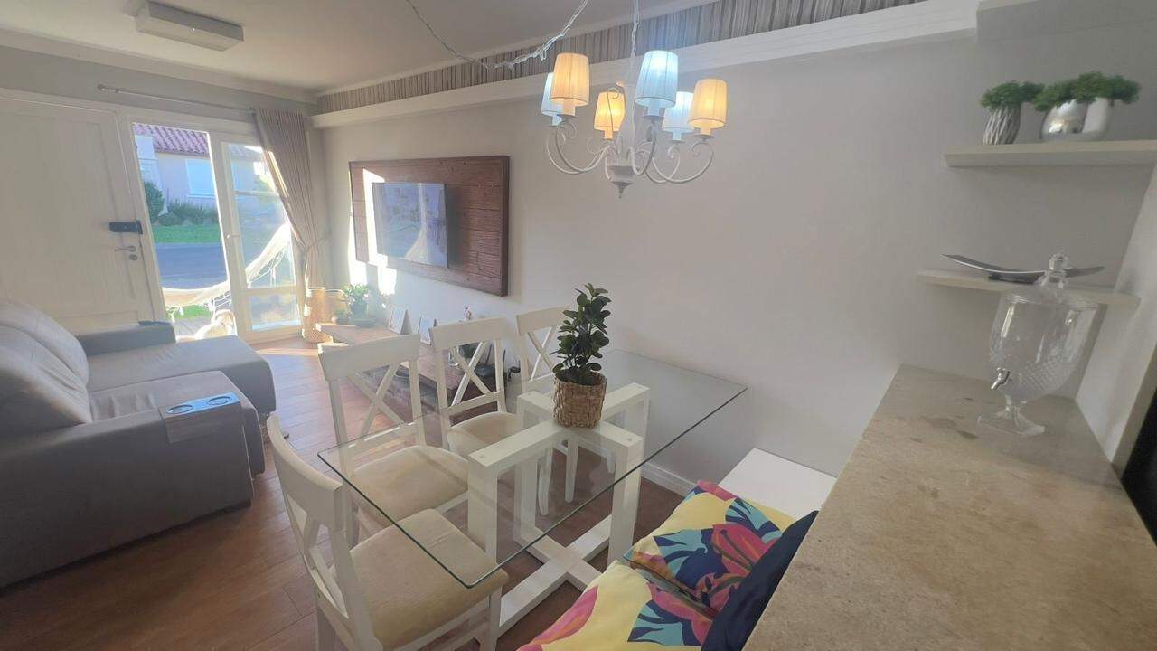 Casa em Condomínio à venda no Condomínio Casa Hermosa: 