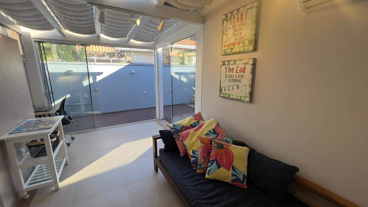 Casa em Condomínio à venda no Condomínio Casa Hermosa: 
