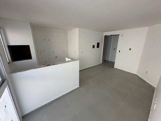 Apartamento à venda no Zona Nova: 
