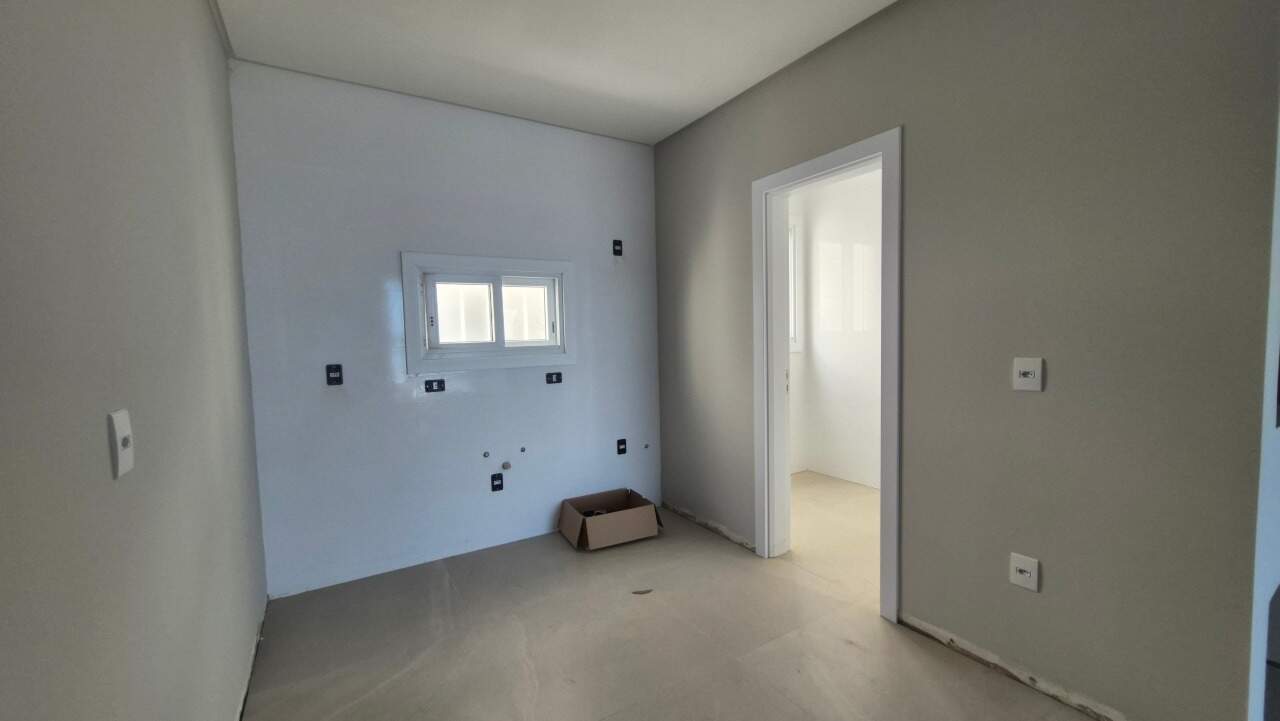 Apartamento à venda no Zona Nova: 