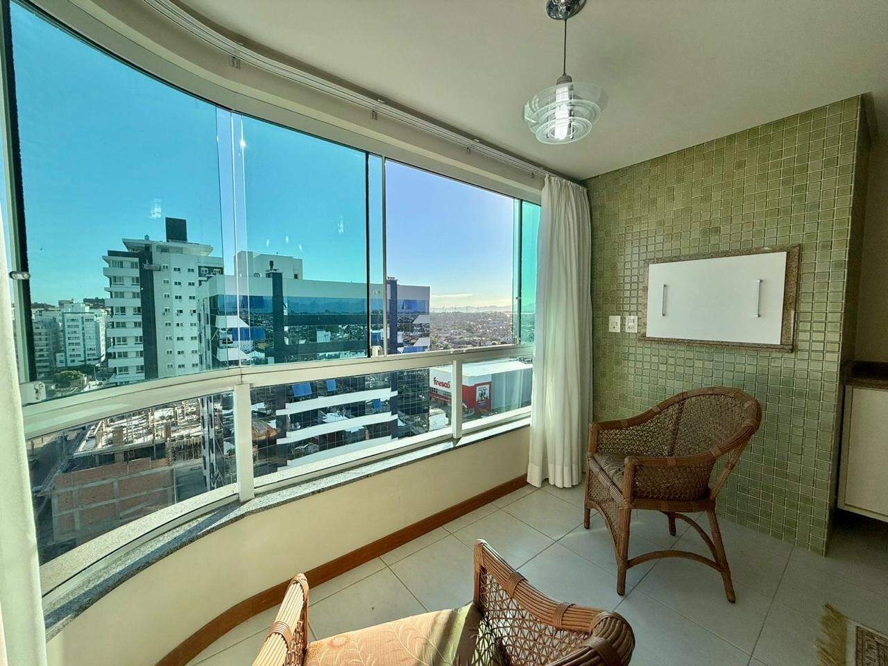 Apartamento à venda no Zona Nova: 
