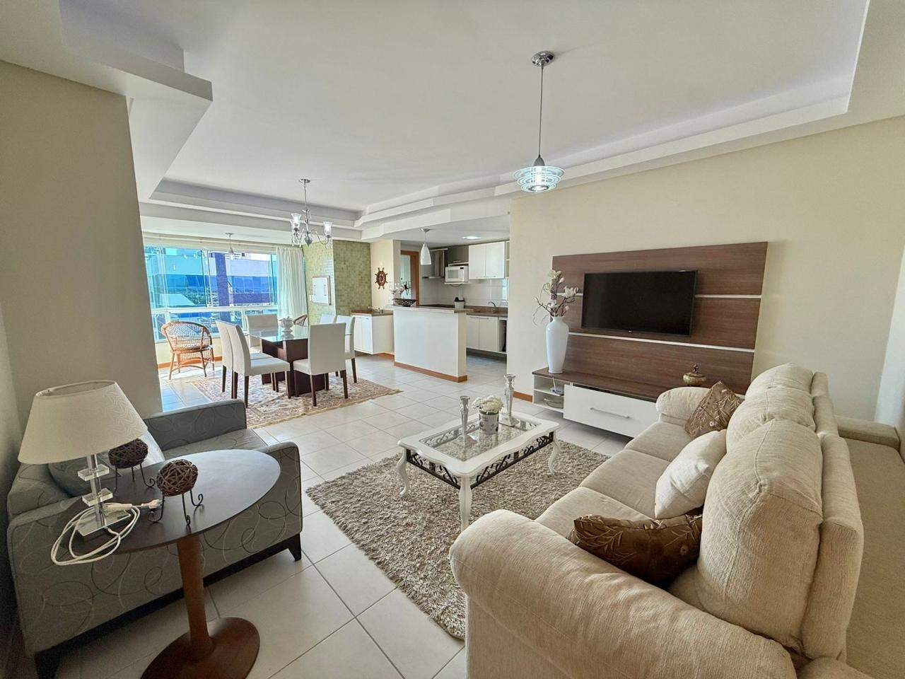 Apartamento à venda no Zona Nova: 