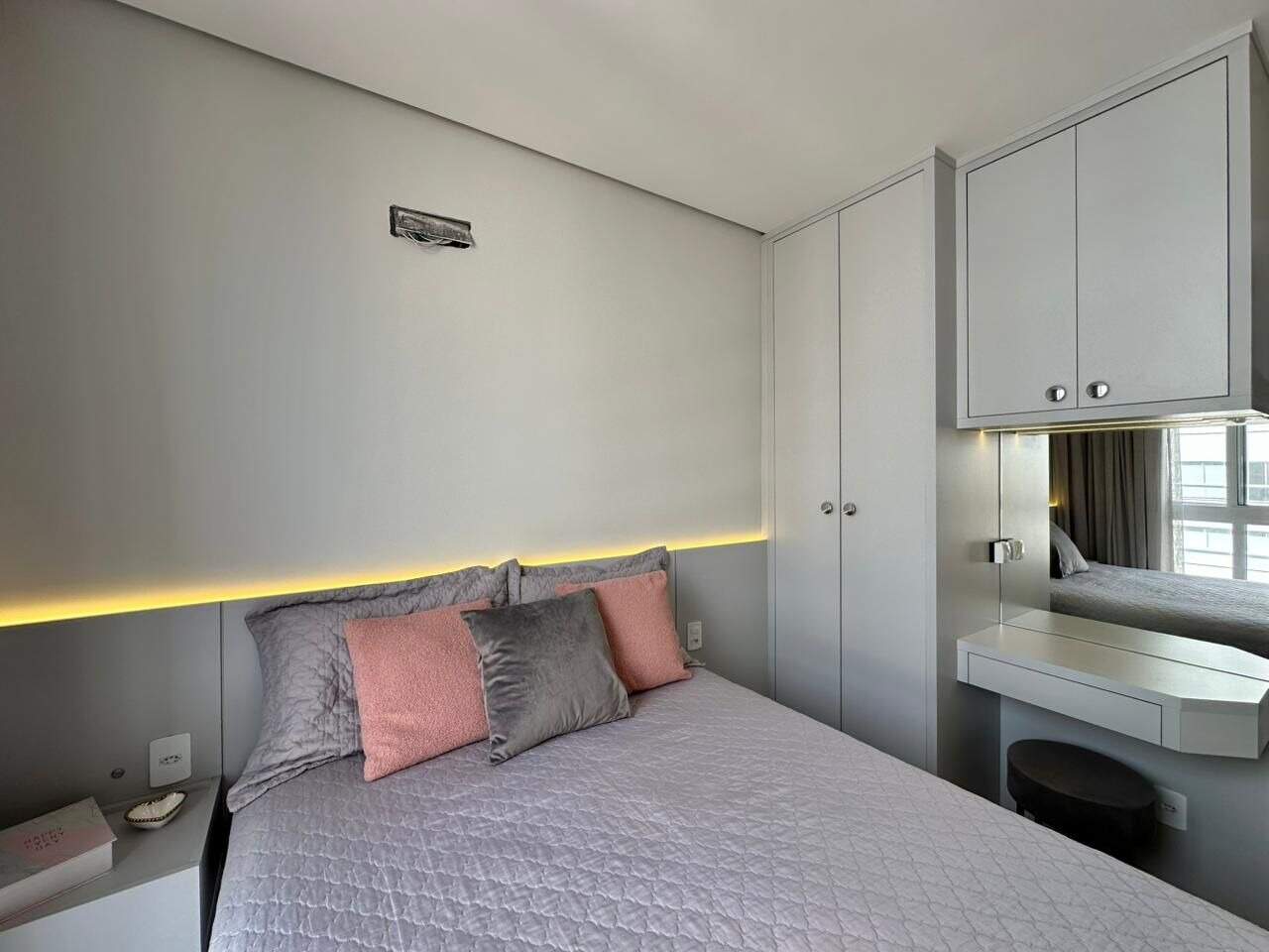 Apartamento à venda no Navegantes: 