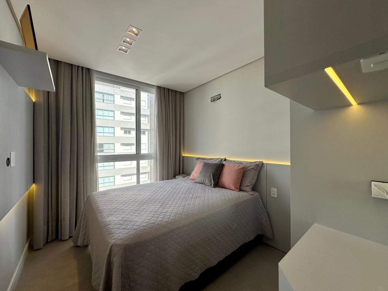 Apartamento à venda no Navegantes: 