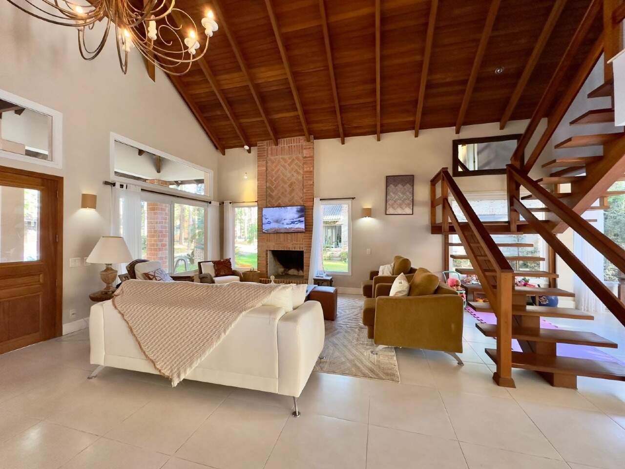 Casa em Condomínio à venda no Condomínio Carmel: 