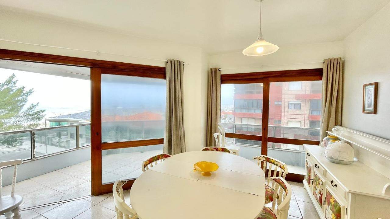 Apartamento à venda no Zona Nova: 