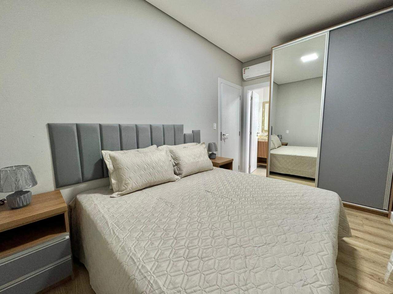 Apartamento à venda no Zona Nova: 