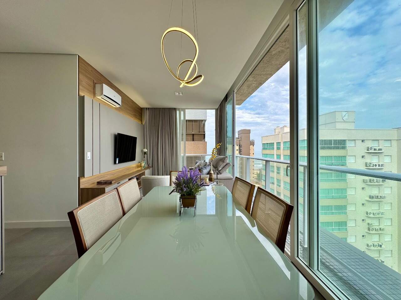 Apartamento à venda no Navegantes: 