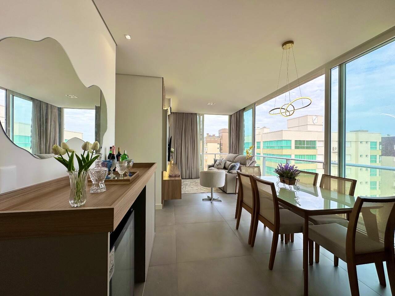 Apartamento à venda no Navegantes: 