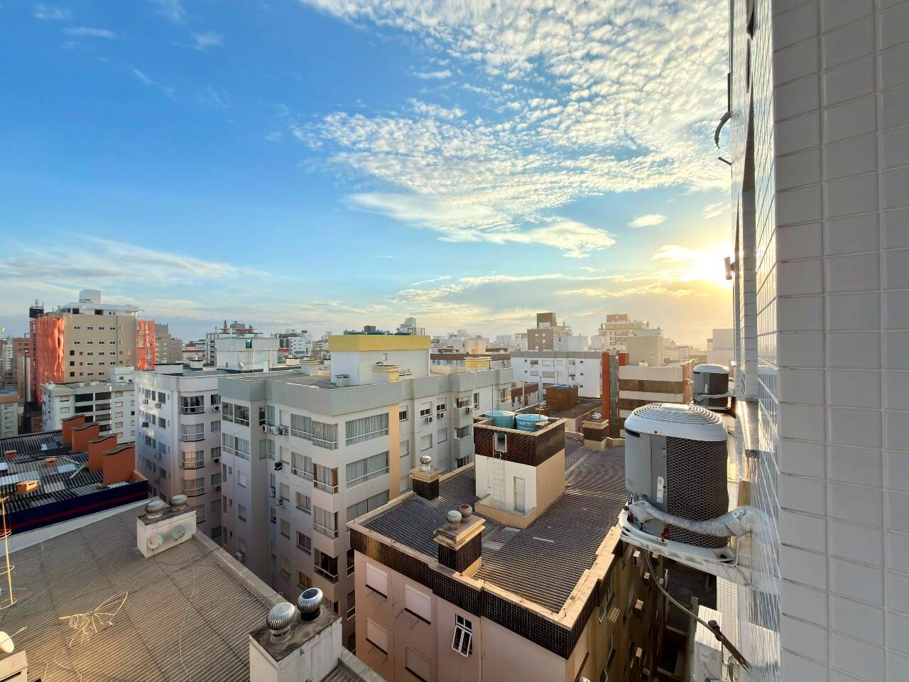Apartamento à venda no Zona Nova: 