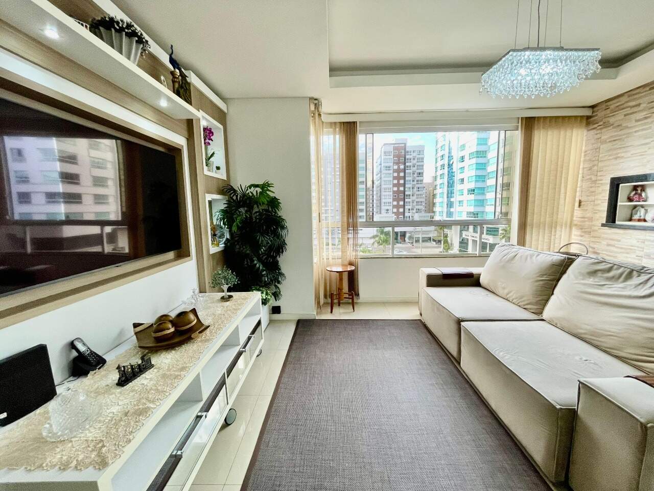 Apartamento à venda no Zona Nova: 