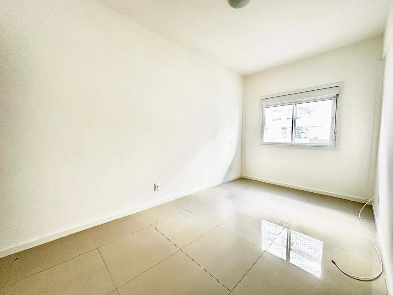 Apartamento à venda no Navegantes: 
