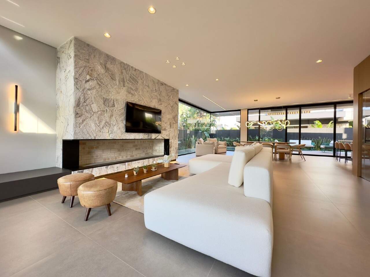 Casa em Condomínio à venda no Playa Vista: 