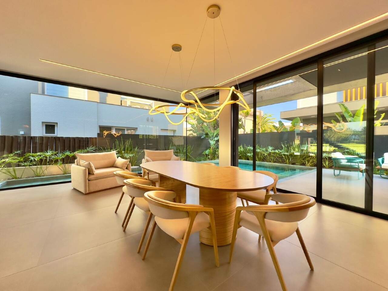 Casa em Condomínio à venda no Playa Vista: 