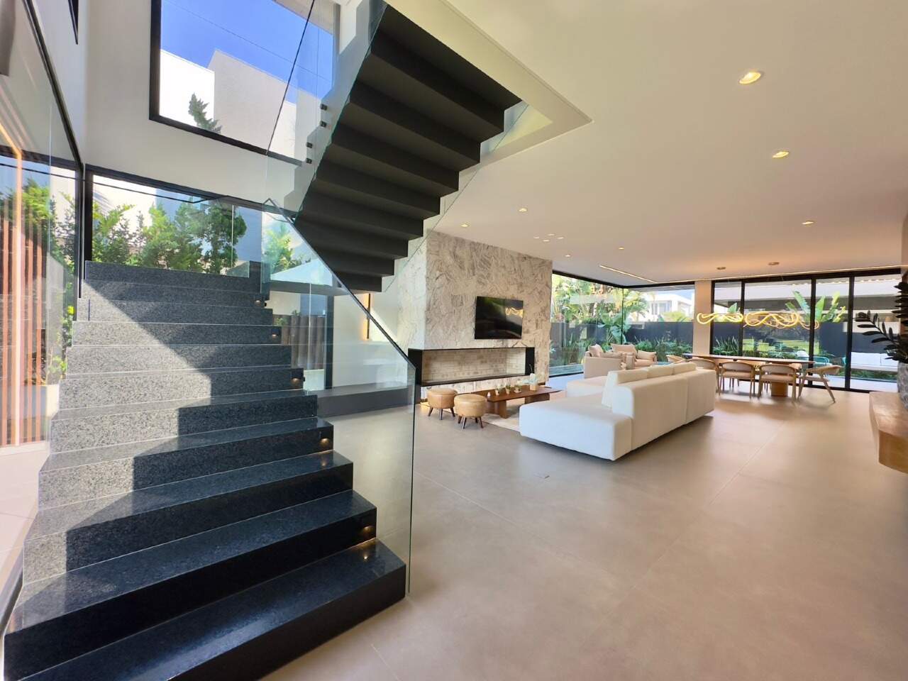 Casa em Condomínio à venda no Playa Vista: 