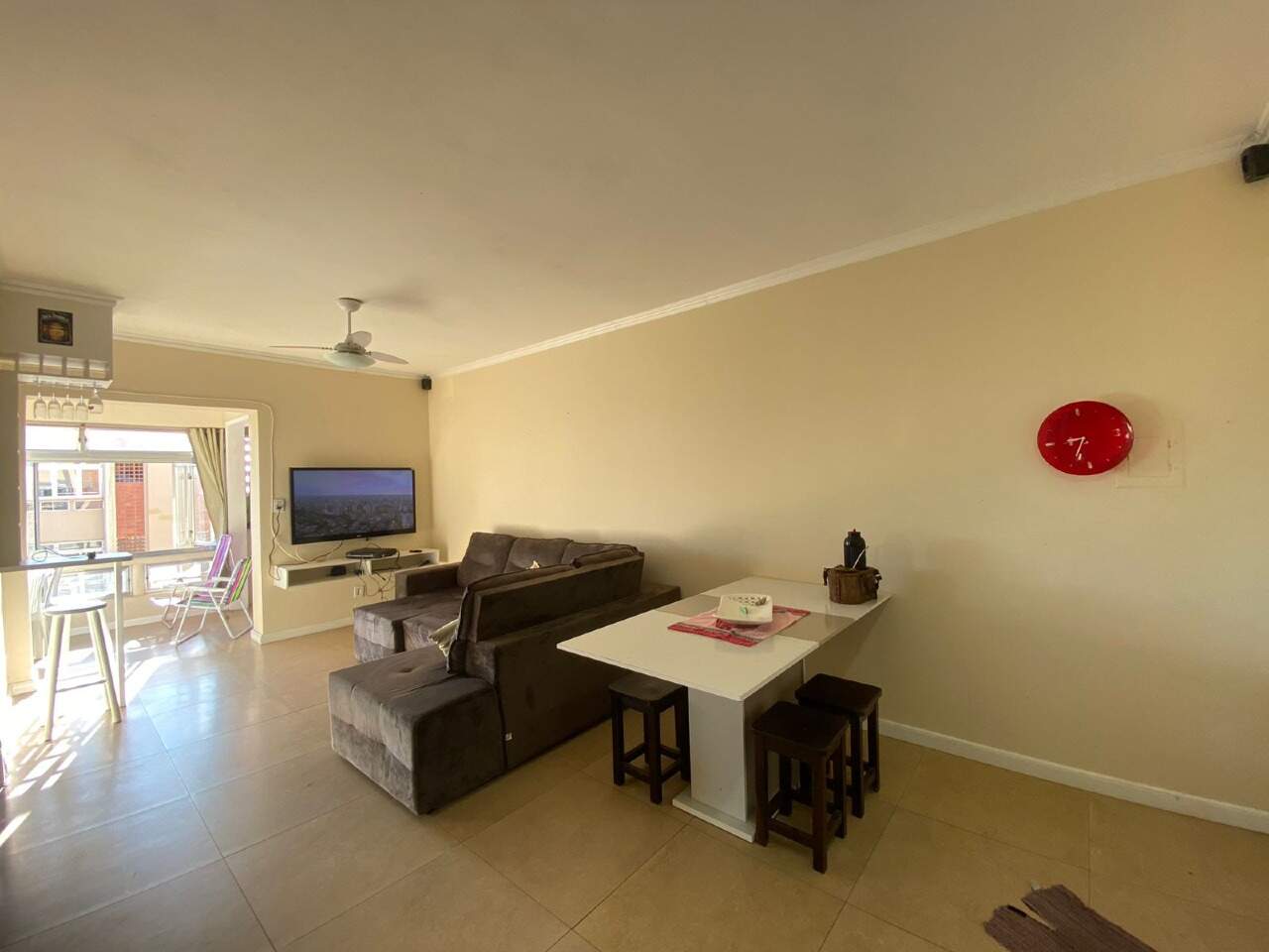 Apartamento à venda no Capão Novo: 