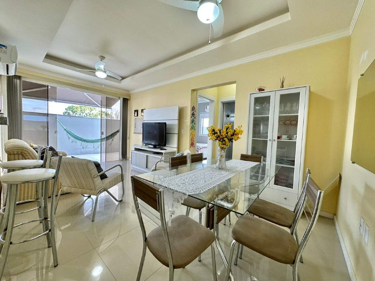 Apartamento à venda no Zona Nova: 