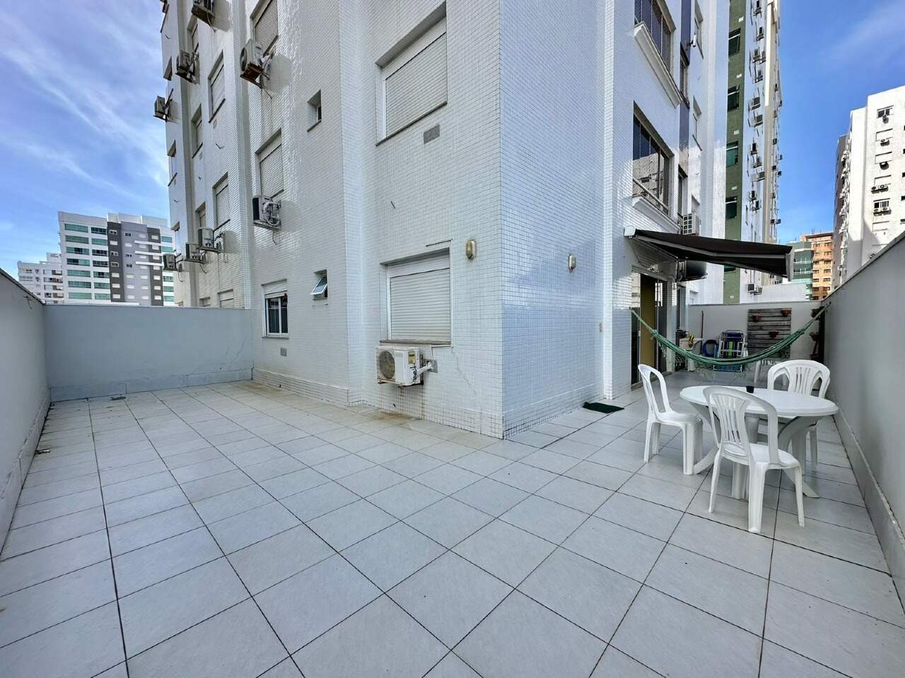 Apartamento à venda no Zona Nova: 