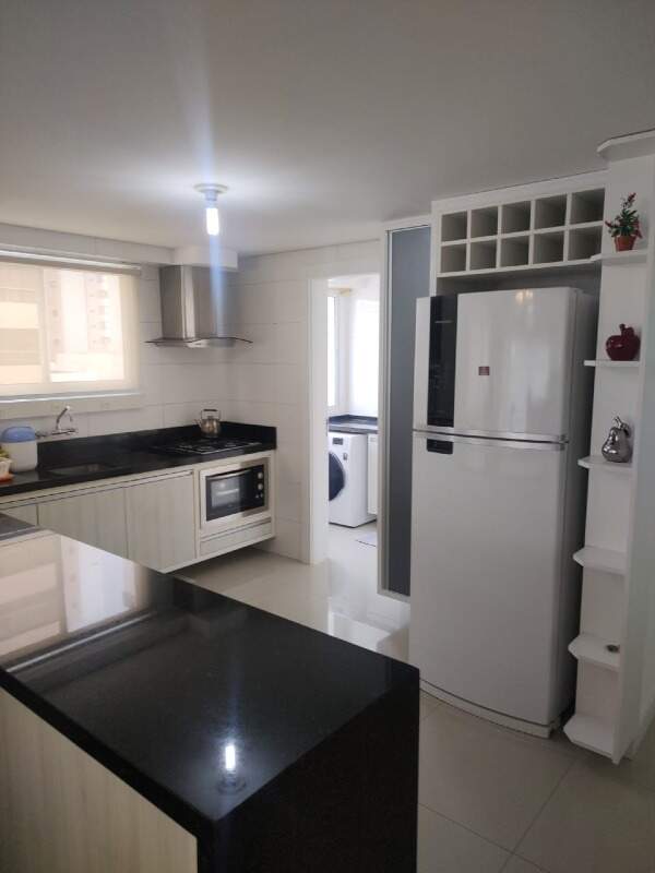 Apartamento à venda no Navegantes: 