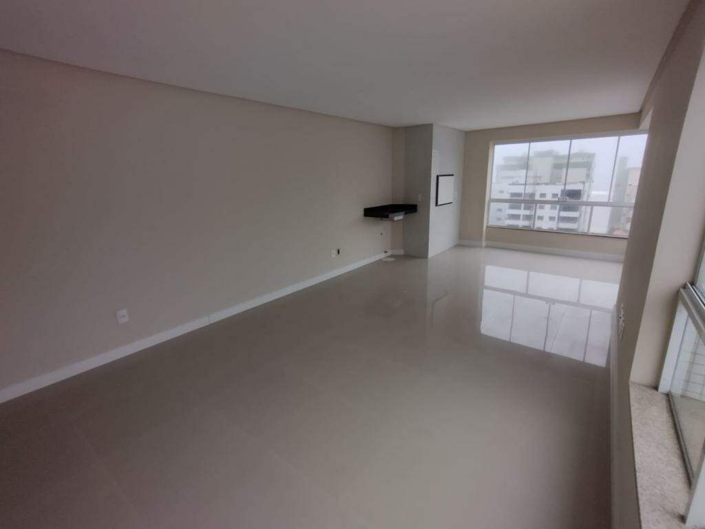 Apartamento à venda no Zona Nova: 