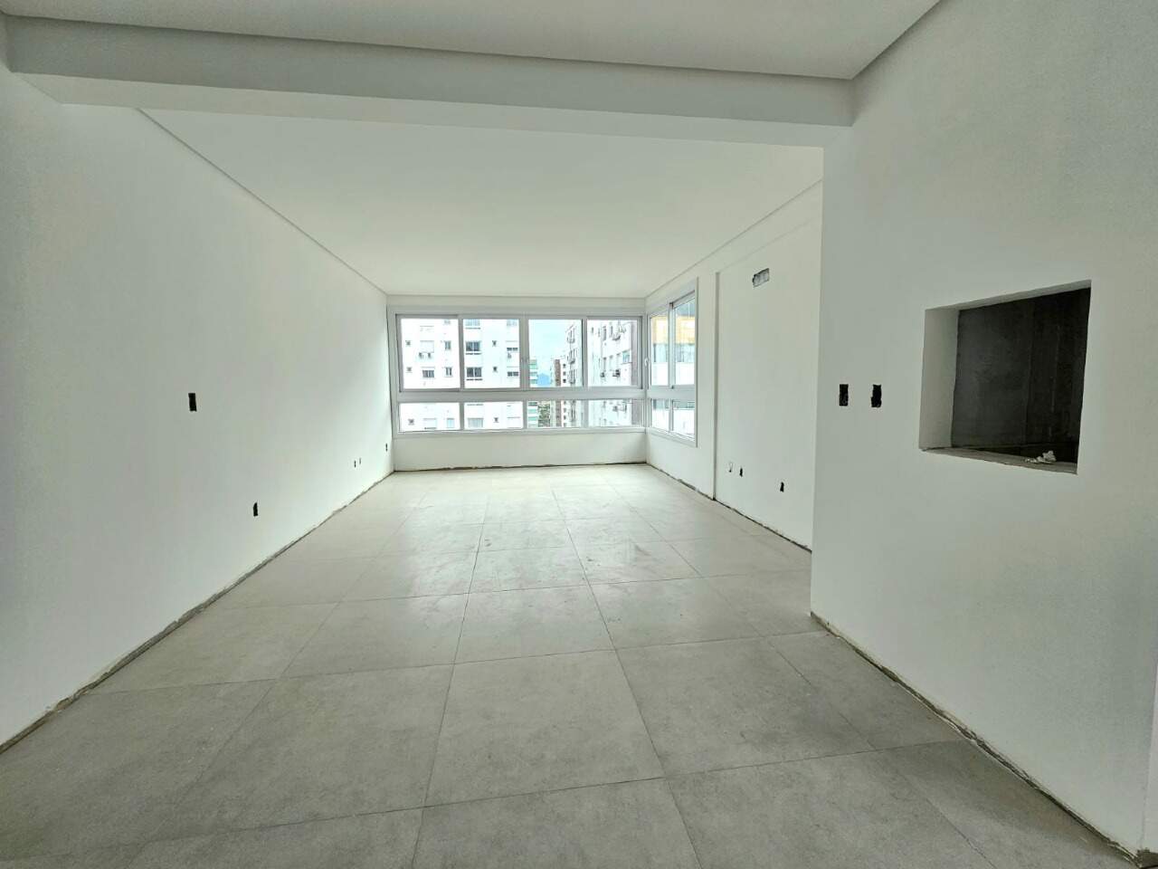 Apartamento à venda no Zona Nova: 