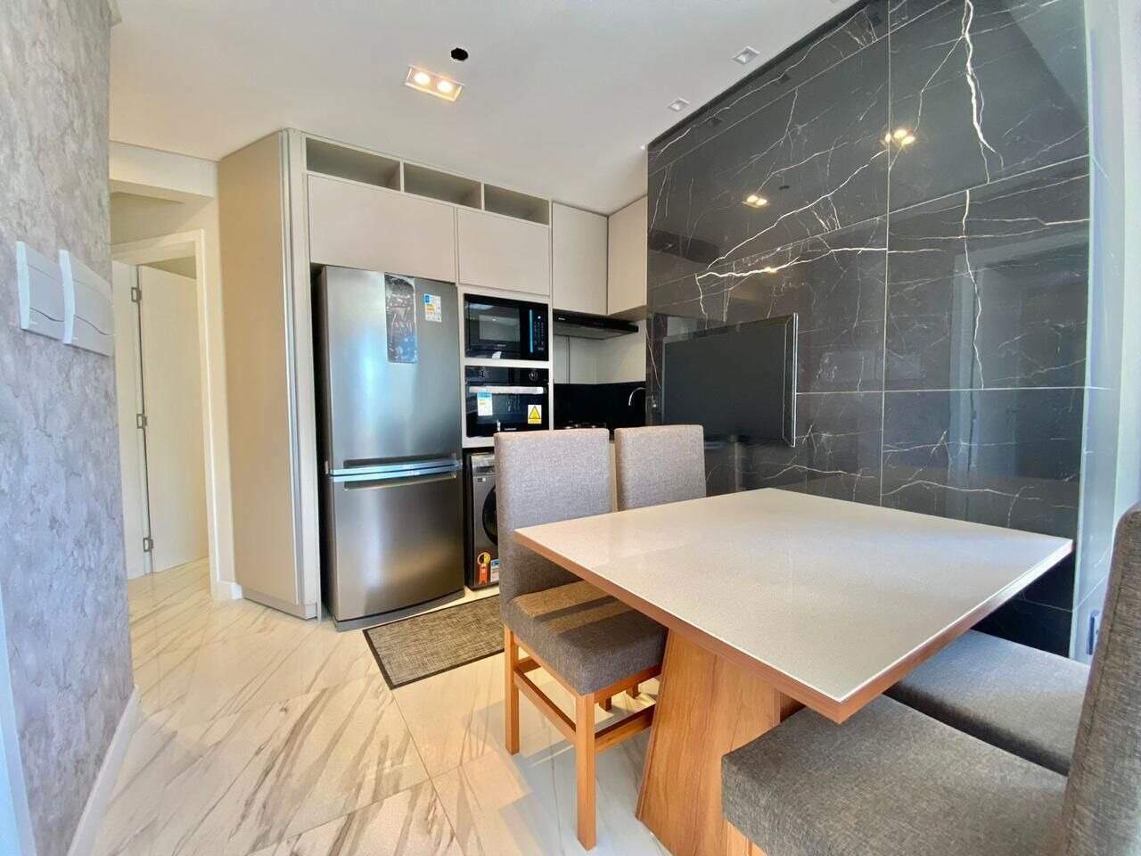 Apartamento à venda no Zona Nova: 
