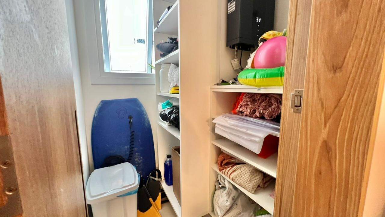 Apartamento à venda no Navegantes: 