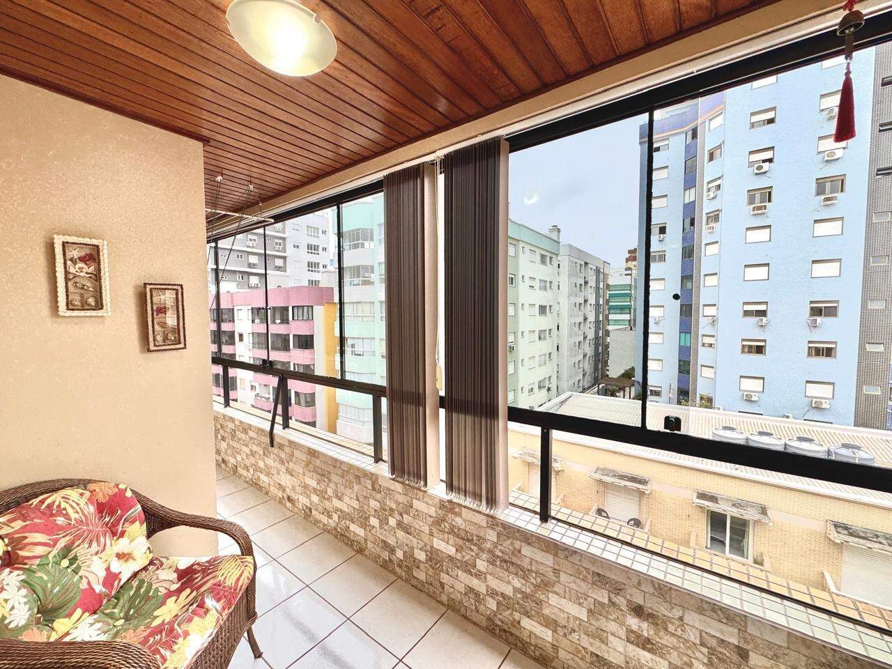 Apartamento à venda no Zona Nova: 