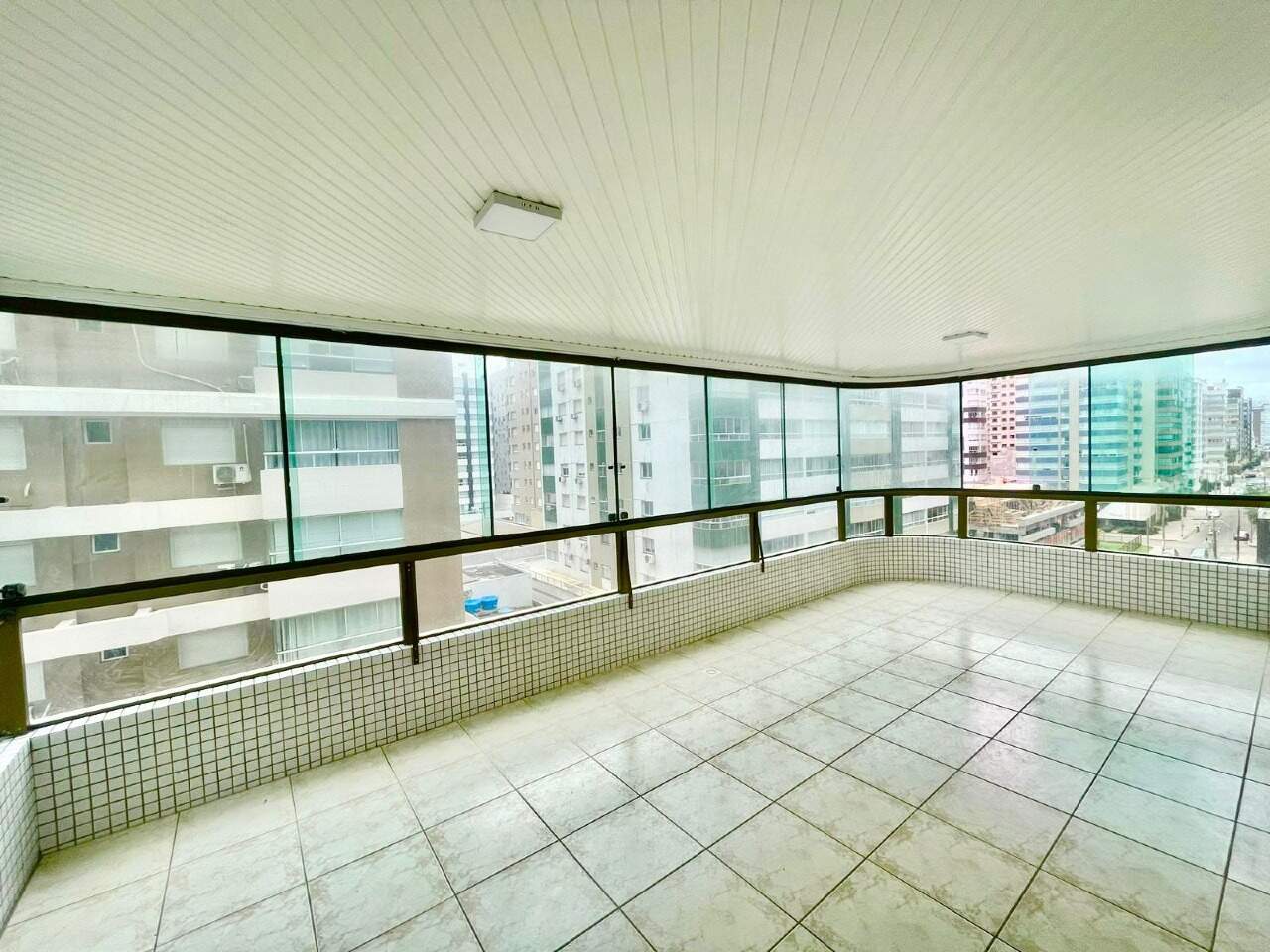 Apartamento à venda no Navegantes: 