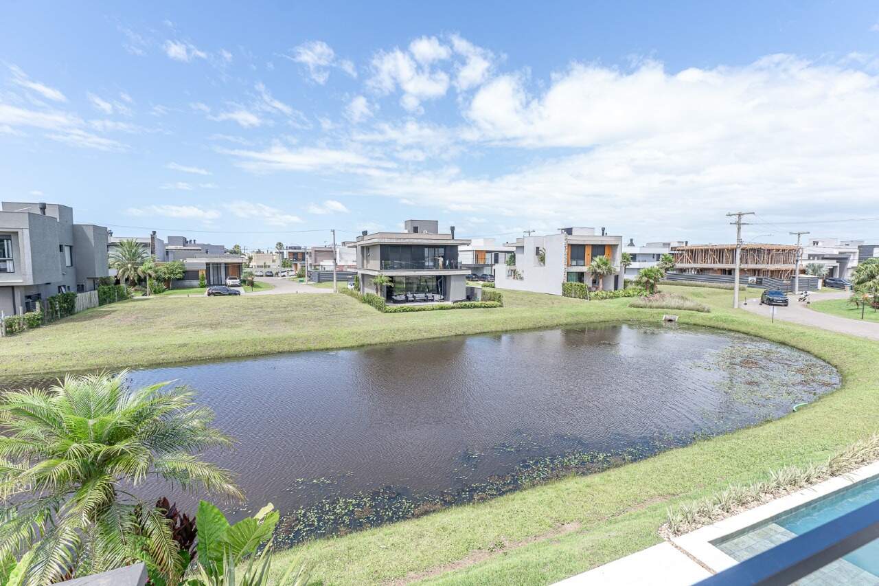 Casa em Condomínio à venda no Condomínio Sunset: 