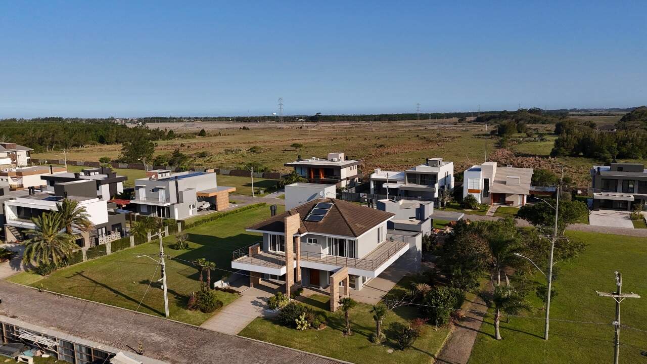 Casa em Condomínio à venda no Condomínio Lagoa do Passo: 
