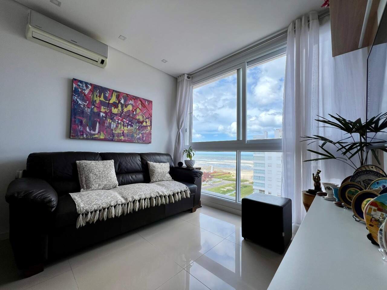 Apartamento à venda no Zona Nova: 