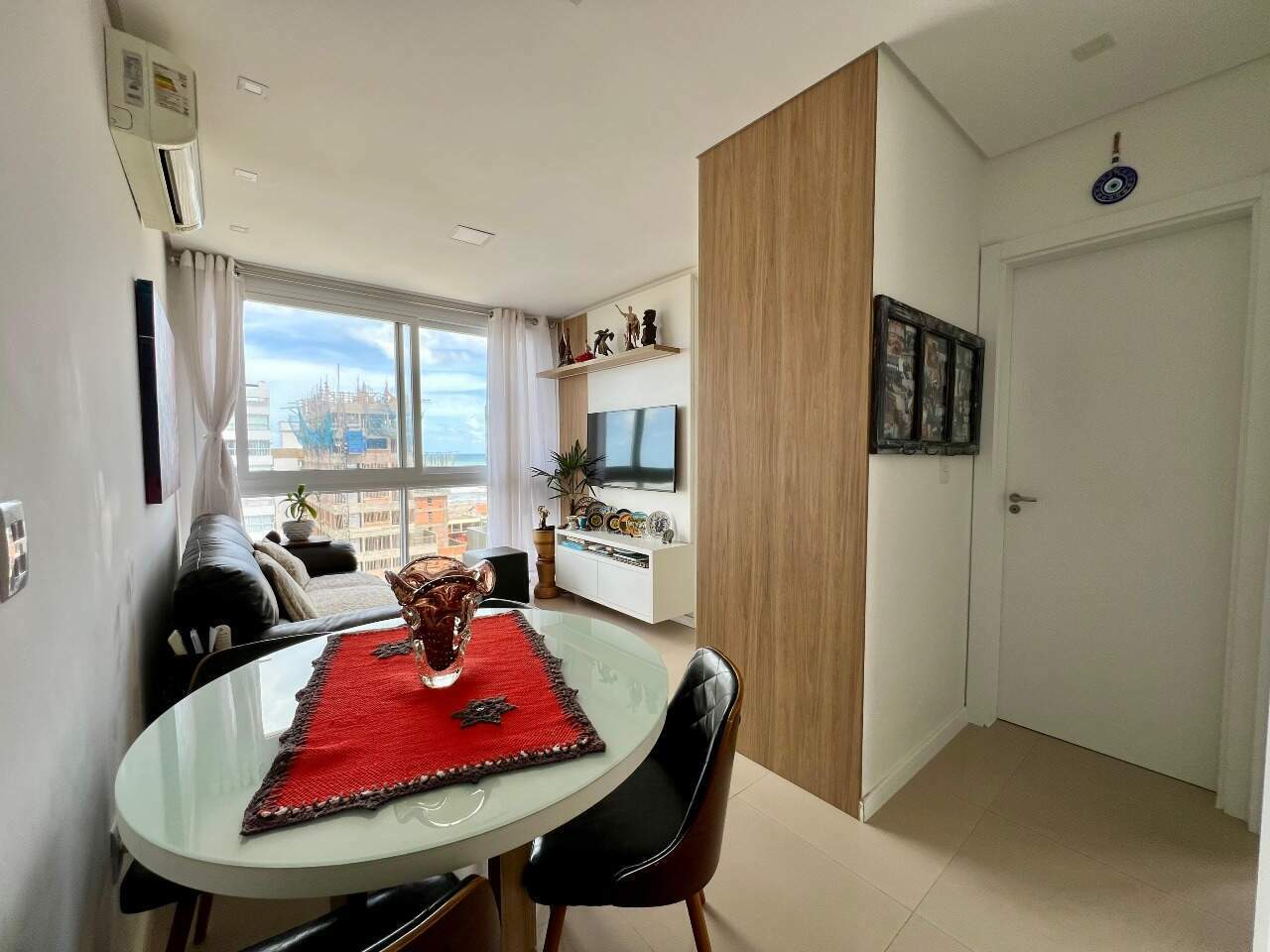 Apartamento à venda no Zona Nova: 