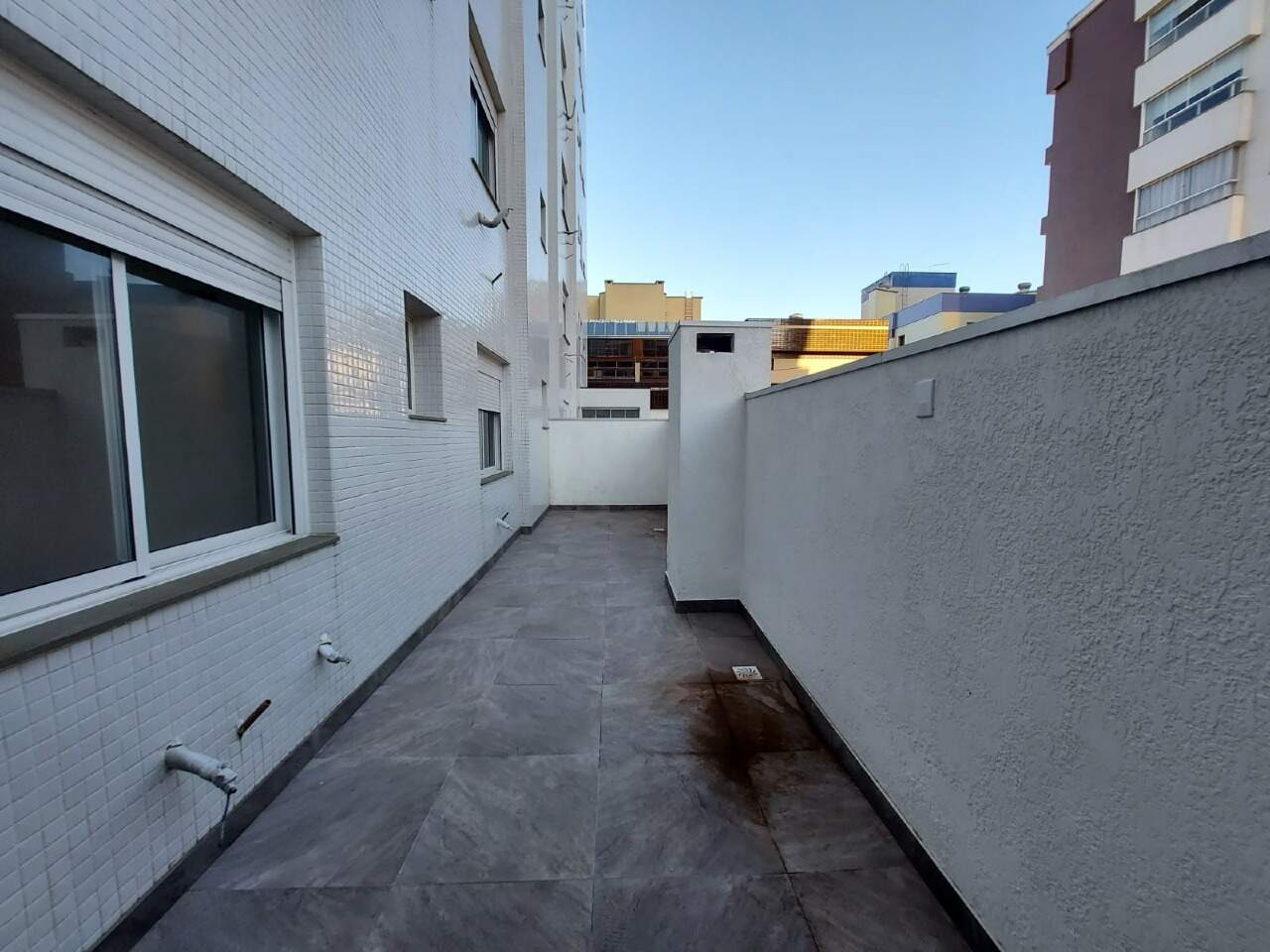 Apartamento à venda no Zona Nova: 
