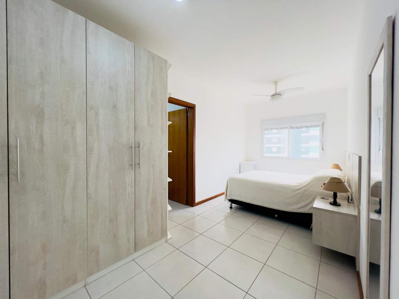 Apartamento à venda no Zona Nova: 