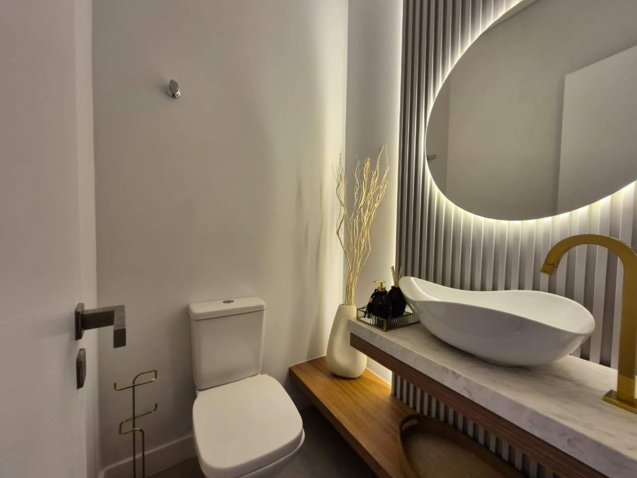 Apartamento à venda no Zona Nova: 