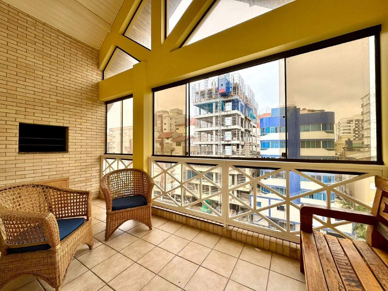 Apartamento à venda no Zona Nova: 