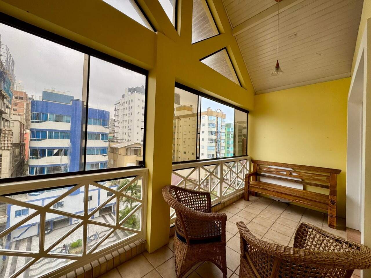 Apartamento à venda no Zona Nova: 