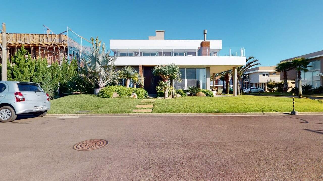Sobrado em Condomínio à venda no Playa Vista: 