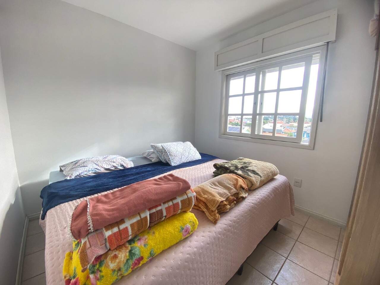 Apartamento à venda no Capão Novo: 