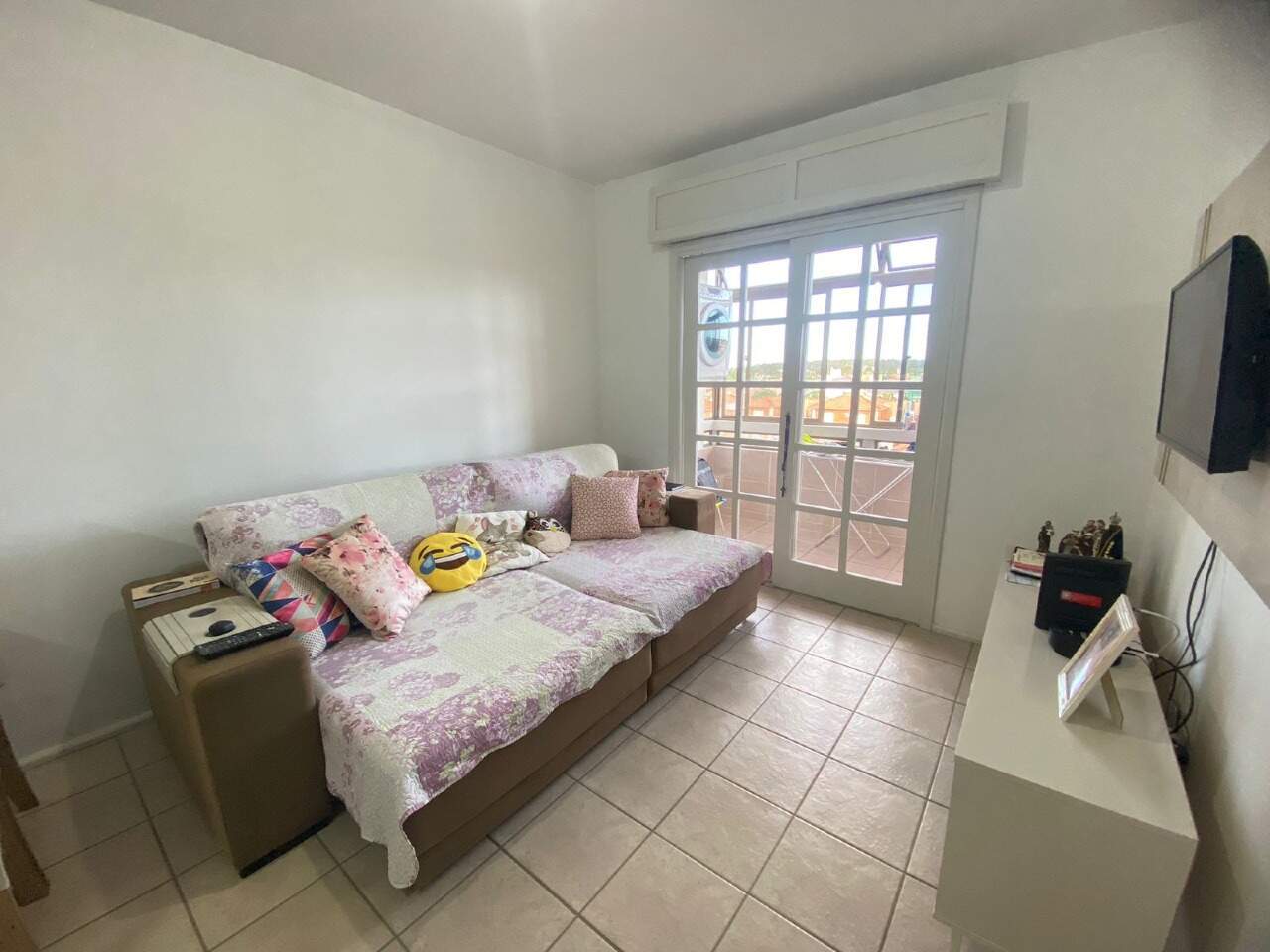 Apartamento à venda no Capão Novo: 