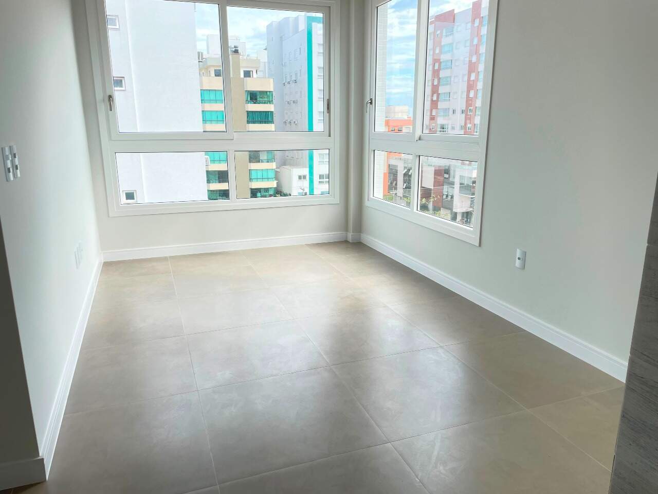 Apartamento à venda no Zona Nova: 