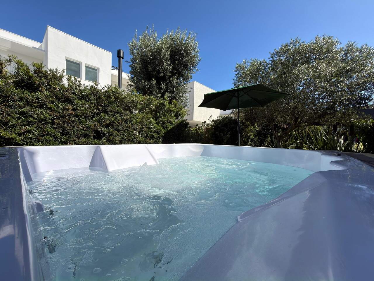 Casa em Condomínio à venda no Velas da Marina: 