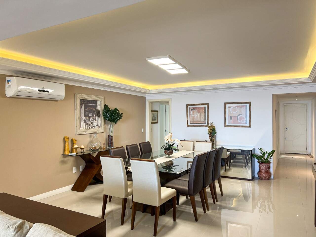 Apartamento à venda no Zona Nova: 