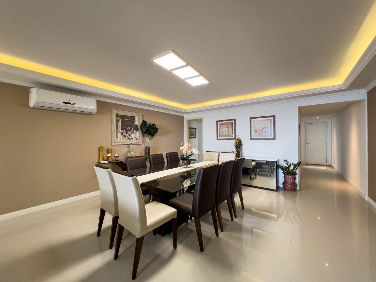 Apartamento à venda no Zona Nova: 