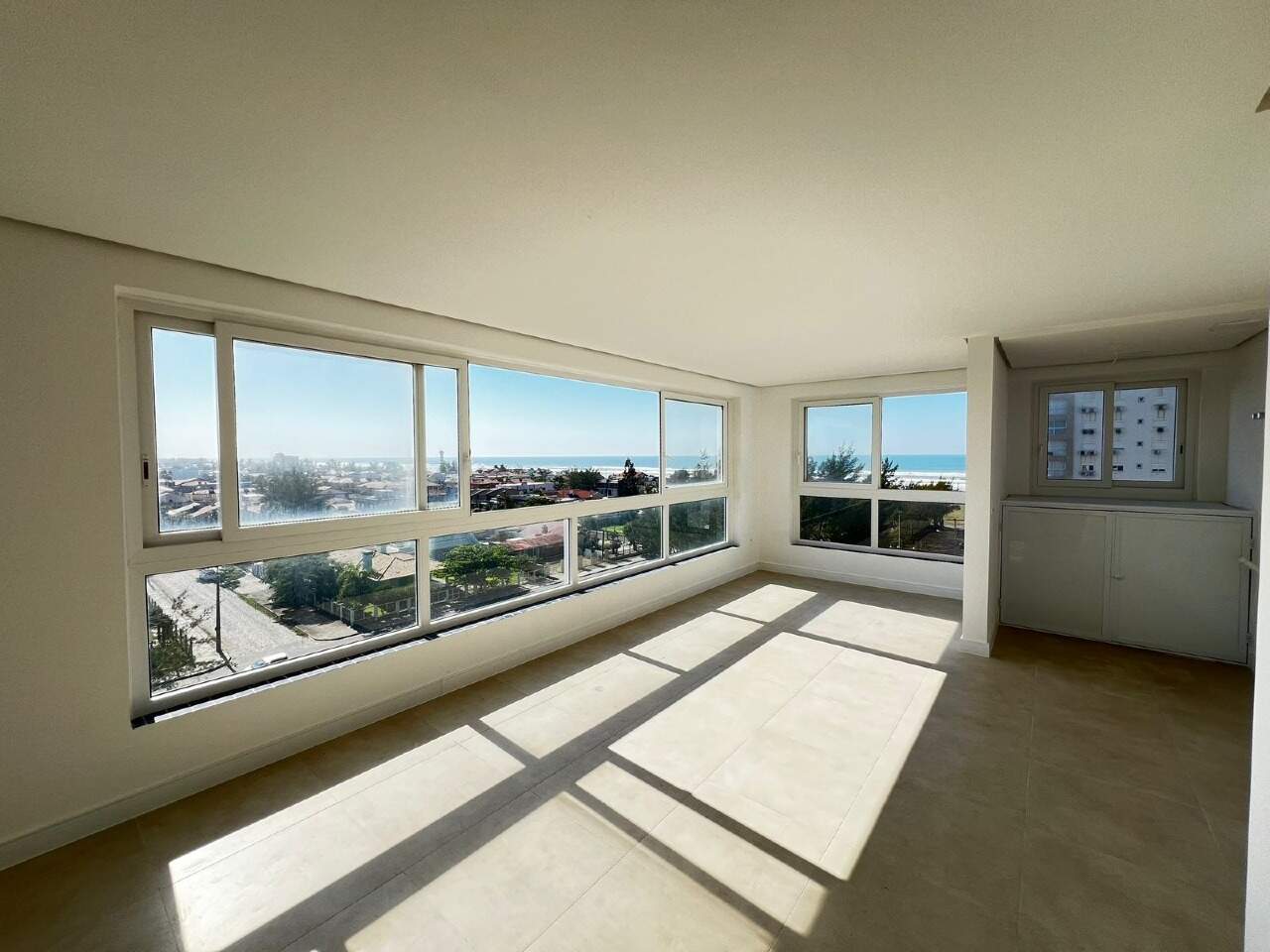 Apartamento à venda no Zona Nova: 