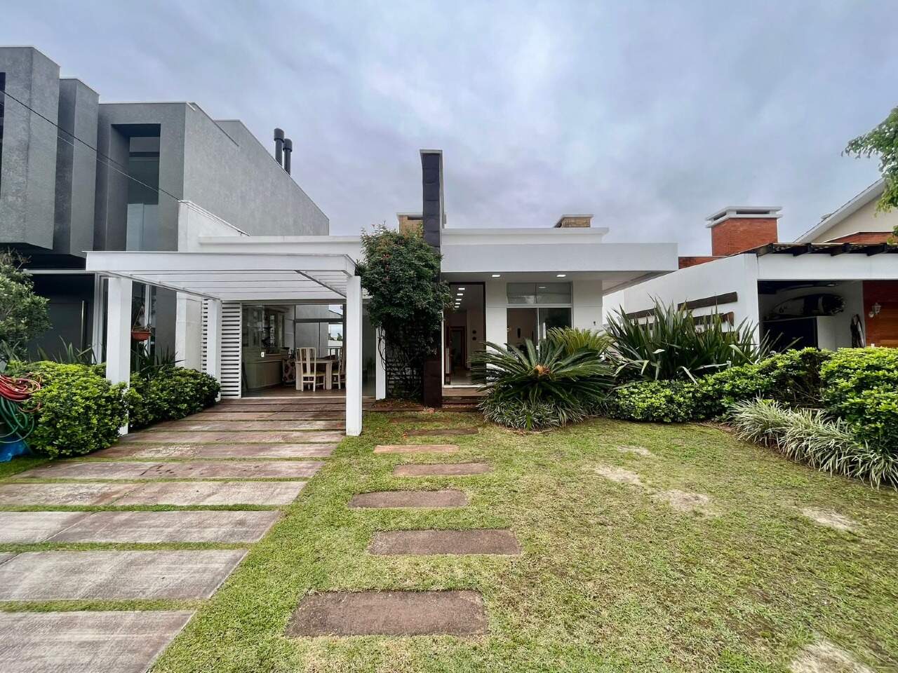 Casa em Condomínio à venda no Condado de Capão : 