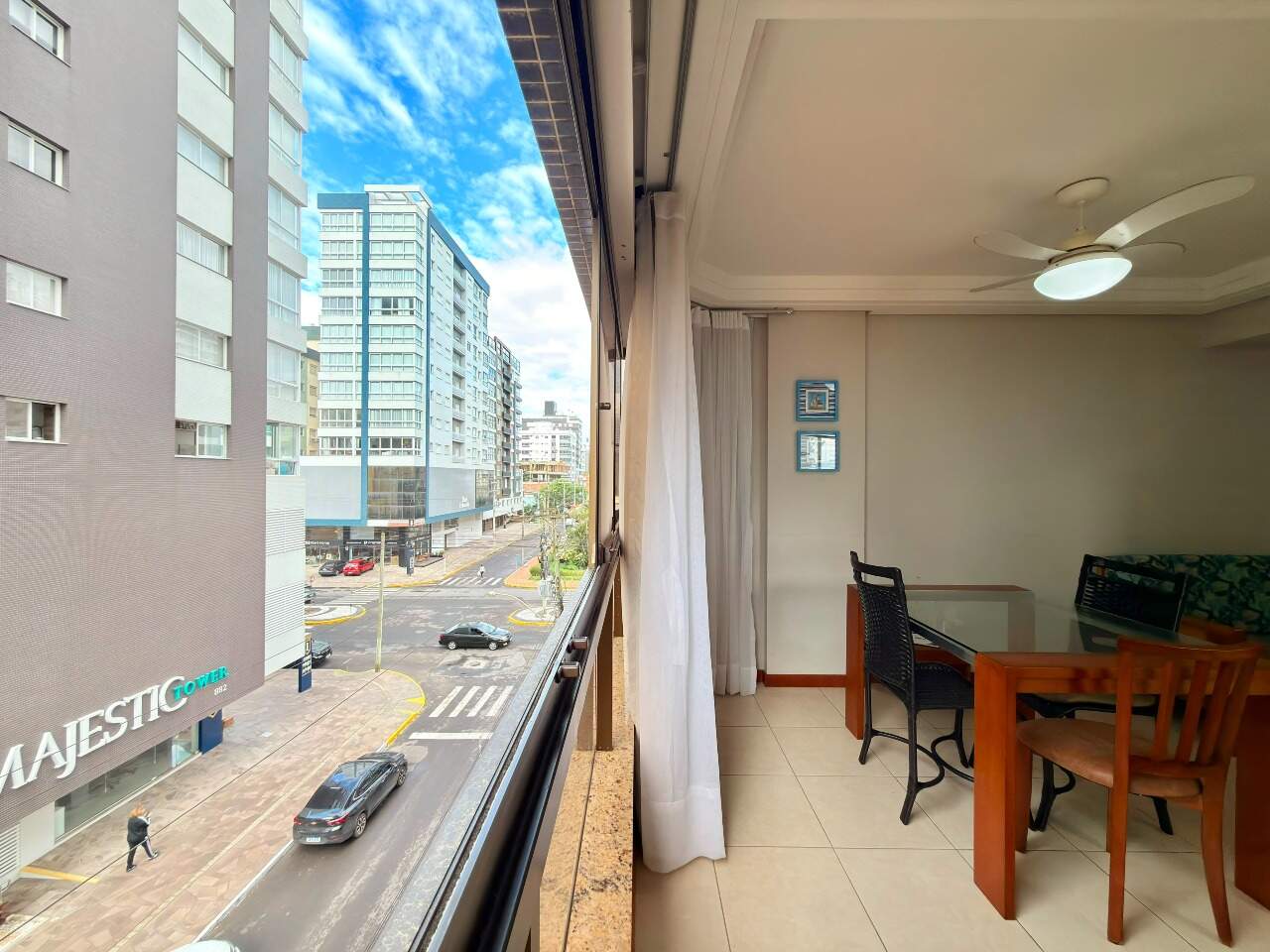 Apartamento à venda no Zona Nova: 